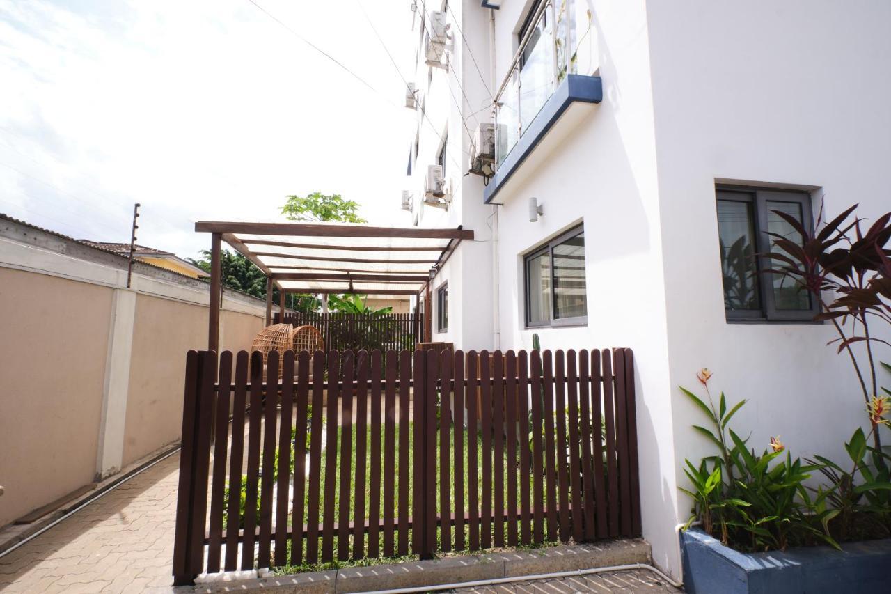 The Avery At Windsor Apartments, Osu Accra Exterior photo